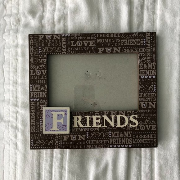 "Friends" Picture Frame - Picture 1 of 3